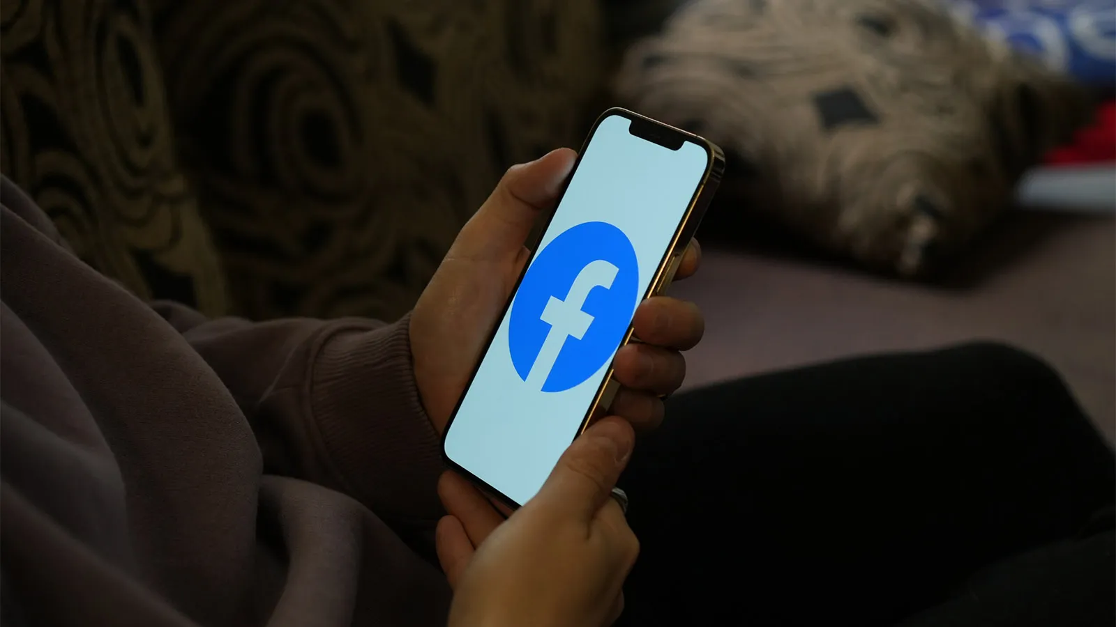 Pagar por usar WhatsApp, Instagram y Facebook ya ha llegado: ¿será inevitable para todos?