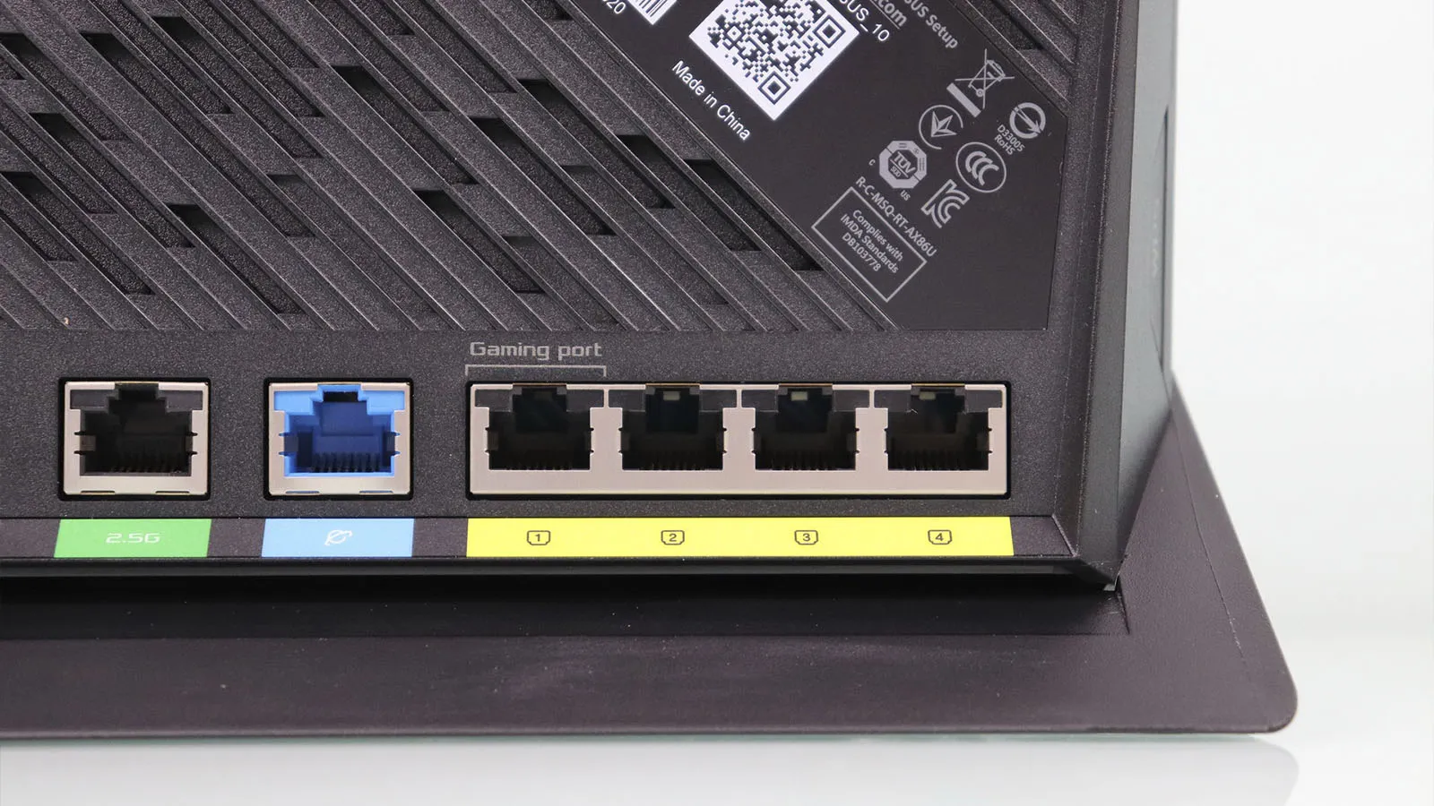 Aparatos de casa que no deberías tener conectados por Wi-Fi sino por cable de red