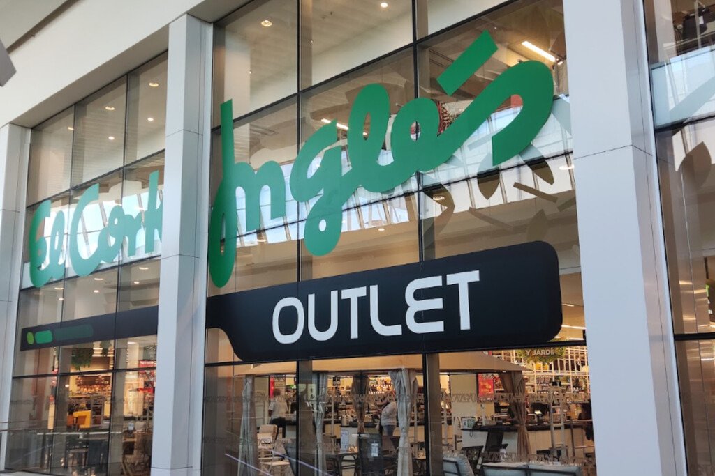 Liquidación de teles en el outlet online de El Corte Inglés con marcas Samsung, Sony y LG